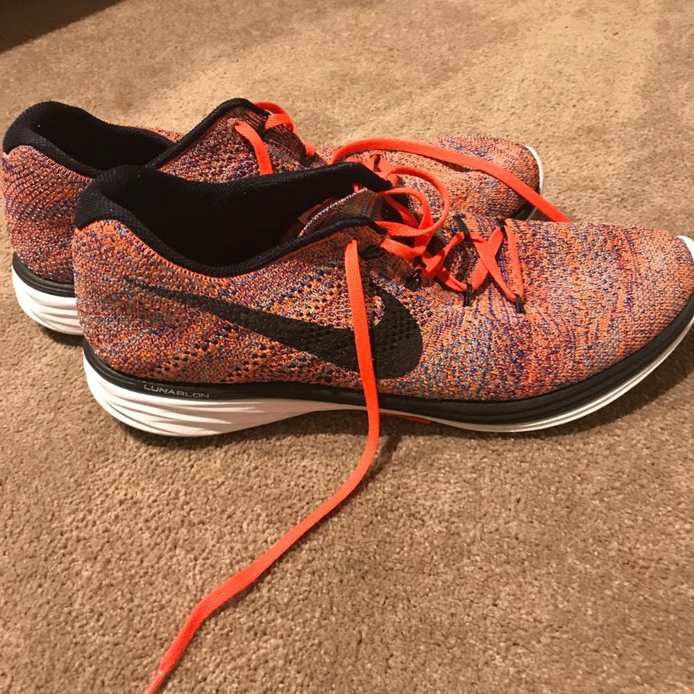 Nike Men Flyknit Lunar 3 Running Shoes